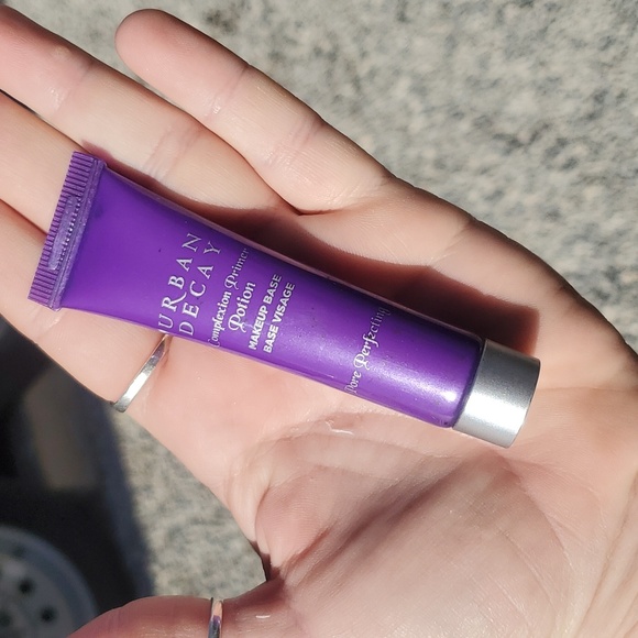 URBAN DECAY Makeup Base - Picture 4 of 7